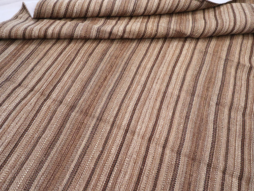 Vintage Persian Flatweave Kilim Square Room Size Carpet, No.30844 - Gsblank