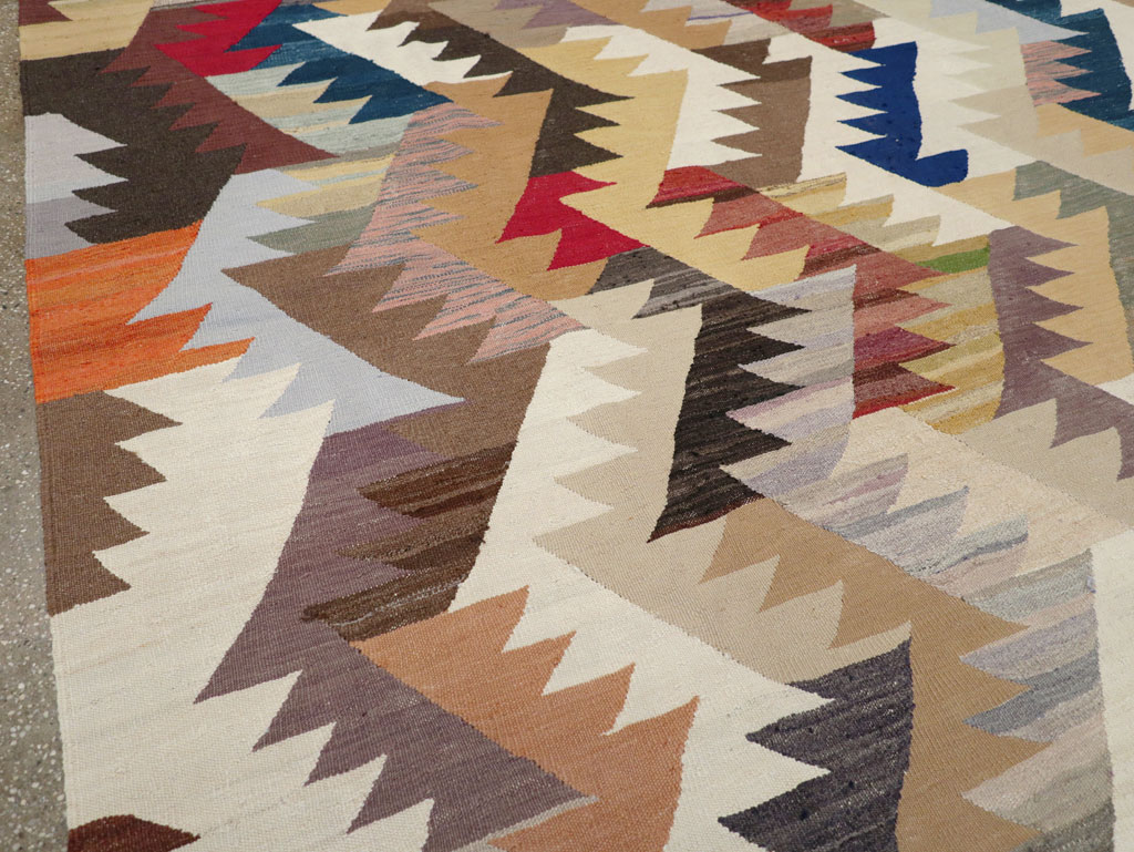 Contemporary Turkish Flatweave Kilim Room Size Carpet, No.30862 - Gsblank