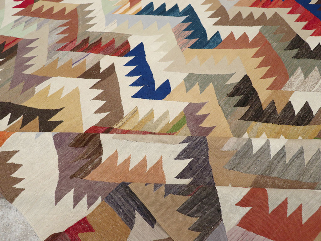 Contemporary Turkish Flatweave Kilim Room Size Carpet, No.30862 - Gsblank