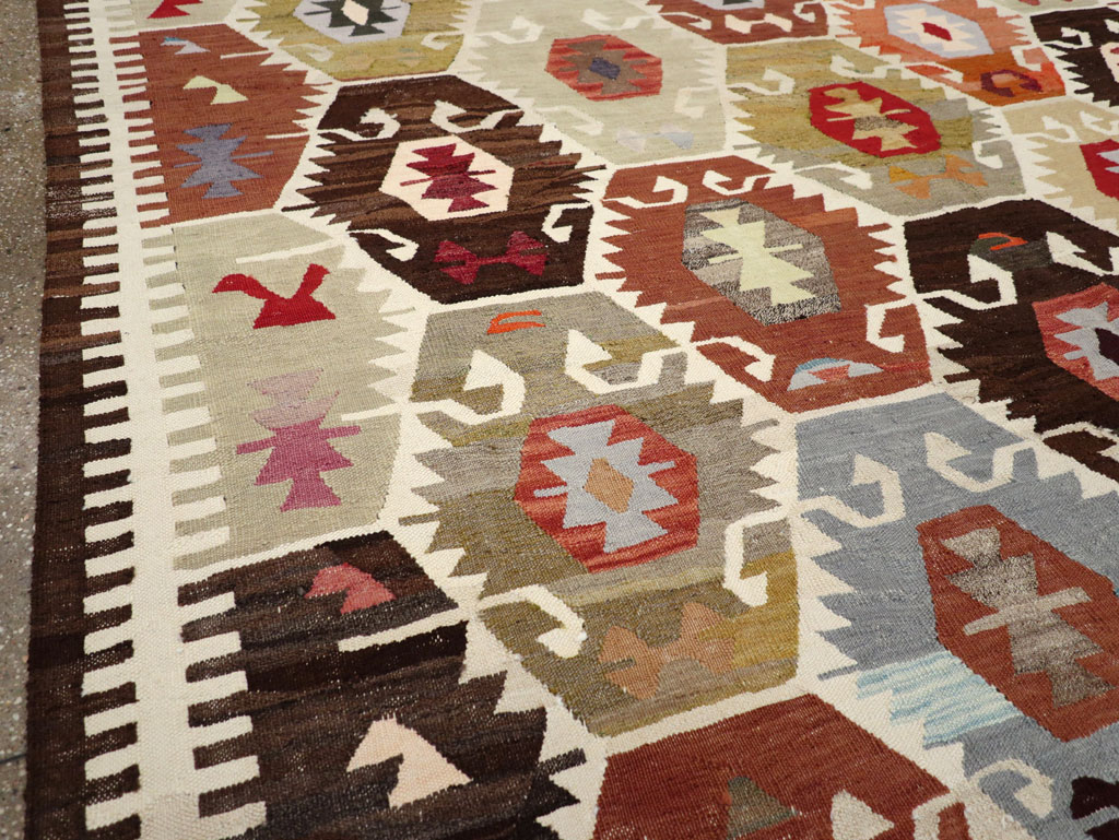 Contemporary Turkish Flatweave Kilim Room Size Carpet, No.30863 - Gsblank