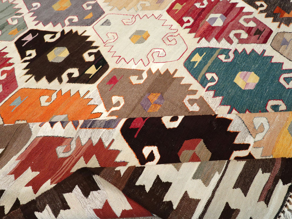 Contemporary Turkish Flatweave Kilim Room Size Carpet, No.30865 - Gsblank