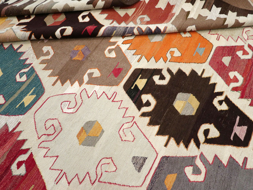 Contemporary Turkish Flatweave Kilim Room Size Carpet, No.30865 - Gsblank