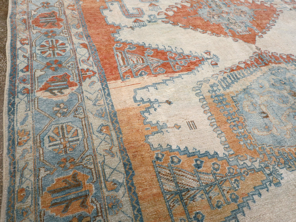 Vintage Persian Veece Room Size Carpet, No.30871 - Gsblank