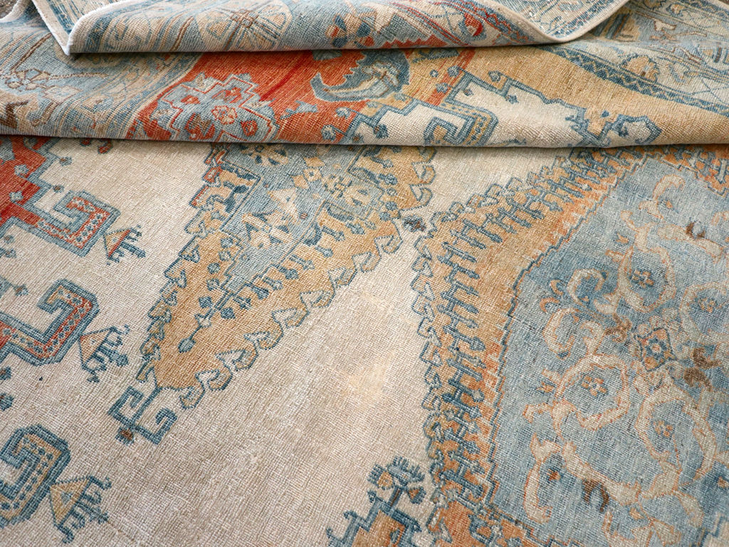 Vintage Persian Veece Room Size Carpet, No.30871 - Gsblank