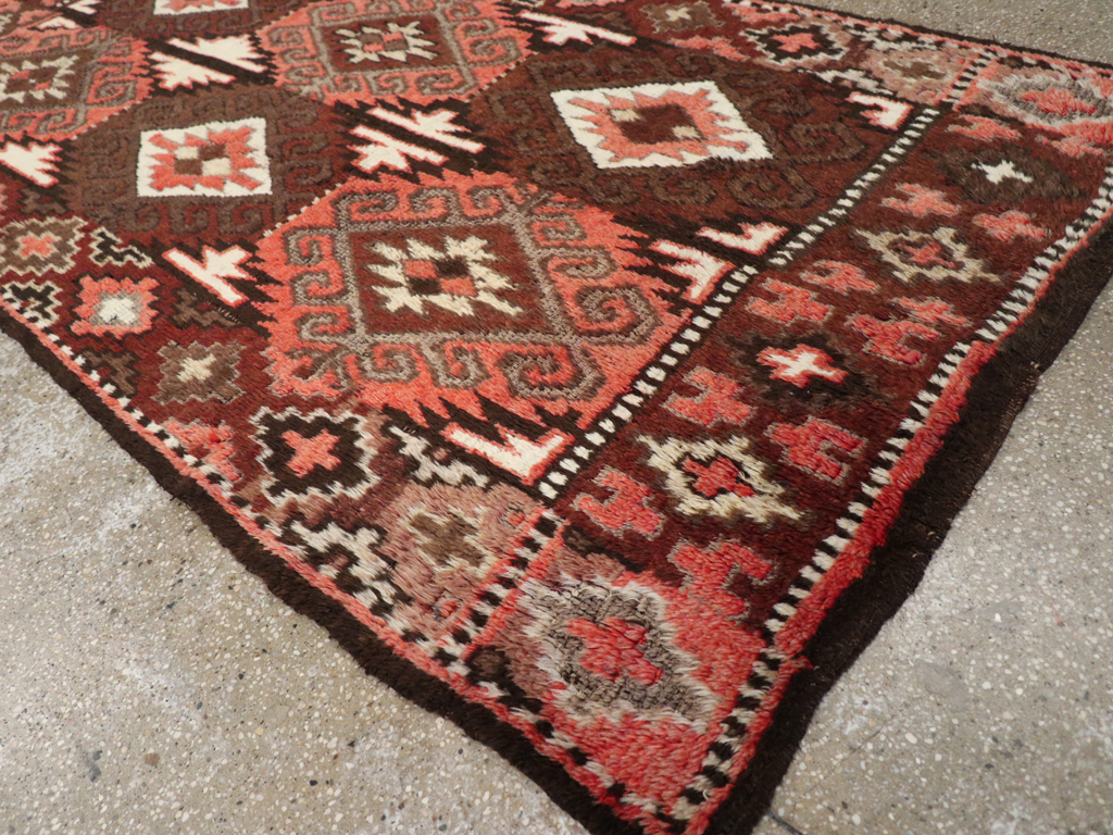 Vintage Central Asian Turkoman Gallery Rug, No.30878 - Gsblank