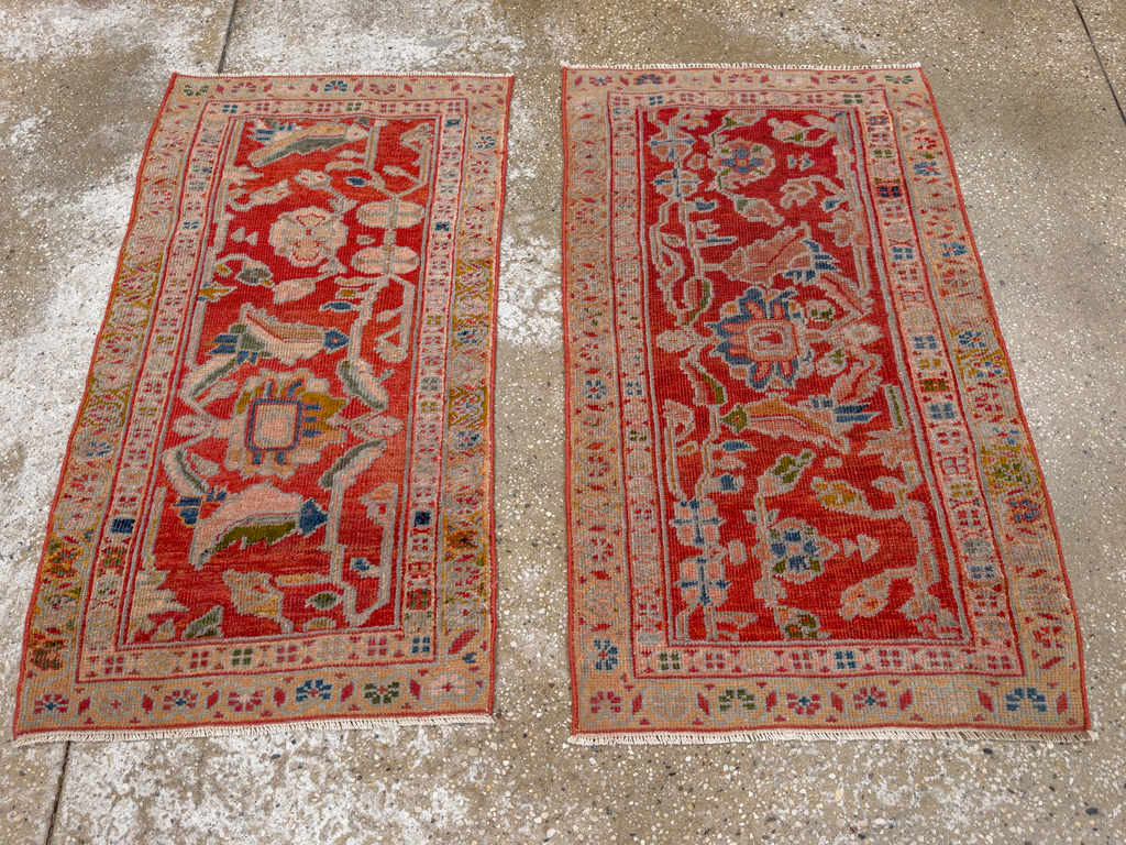 Antique Persian Sultanabad Throw Rug (Pair: 2 of 2), No.30880 - Gsblank
