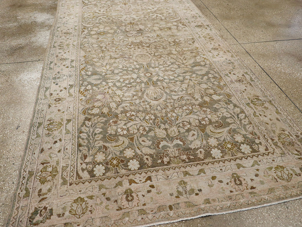 Vintage Persian Malayer Gallery Rug, No.30881 - Gsblank