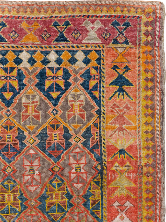 Antique Caucasian Kazak Rug, No.30894 - Gsblank
