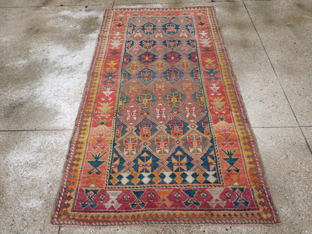 Antique Caucasian Kazak Rug, No.30894 - Gsblank