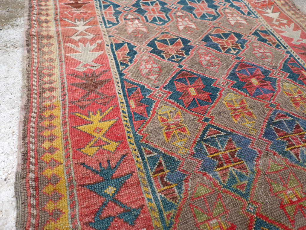Antique Caucasian Kazak Rug, No.30894 - Gsblank