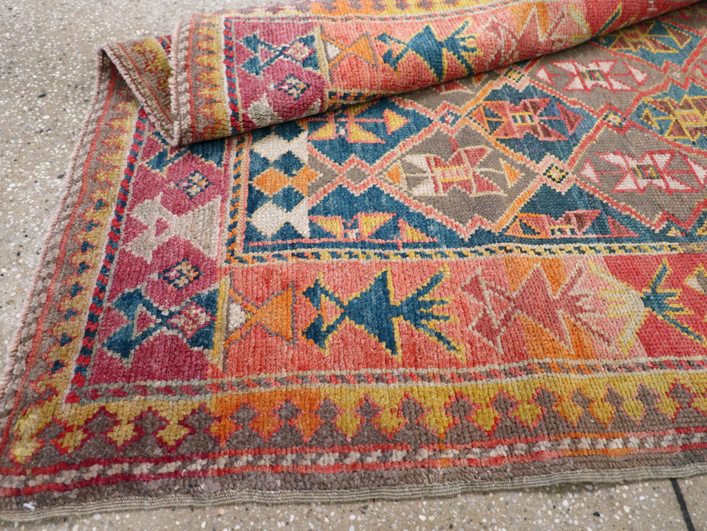 Antique Caucasian Kazak Rug, No.30894 - Gsblank