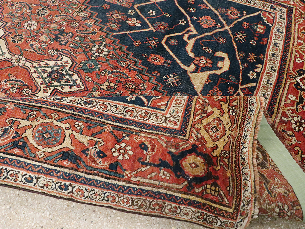Antique Persian Bidjar Accent Rug, No.30899 - Gsblank