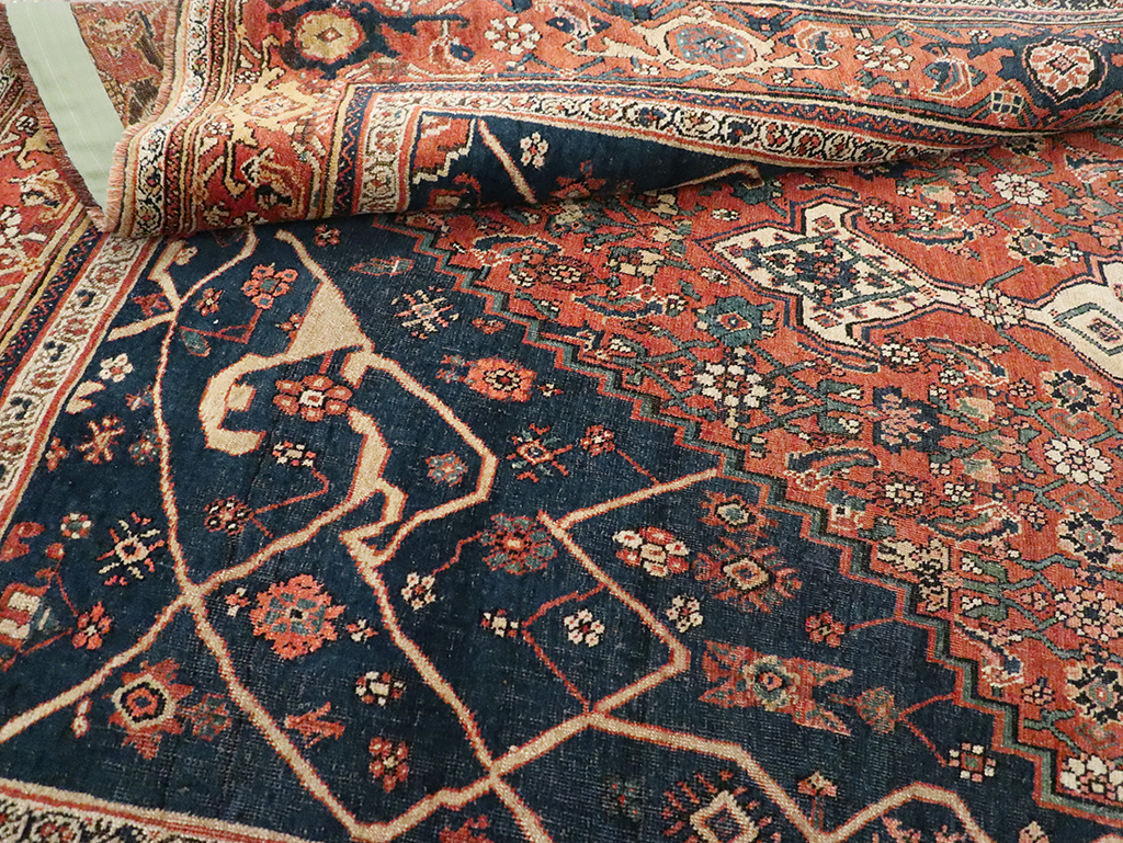 Antique Persian Bidjar Accent Rug, No.30899 - Gsblank