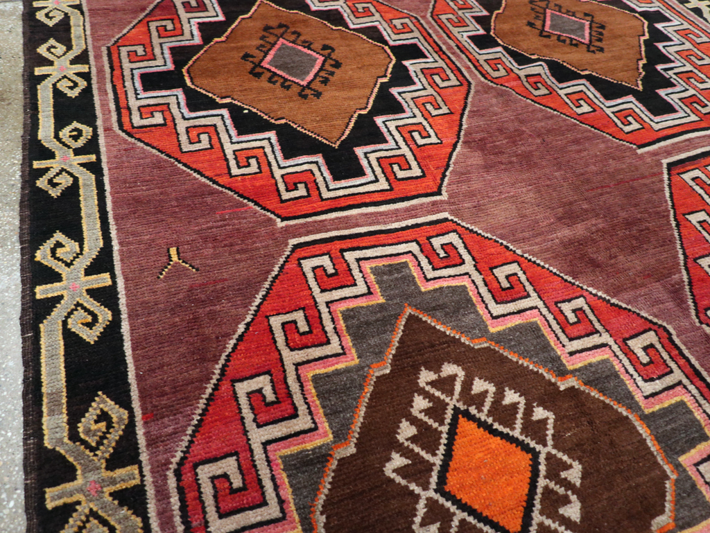 Vintage Turkish Anatolian Tribal Room Size Carpet, No.30907 - Gsblank