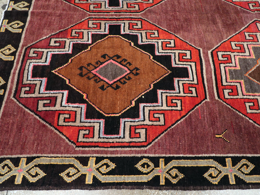 Vintage Turkish Anatolian Tribal Room Size Carpet, No.30907 - Gsblank