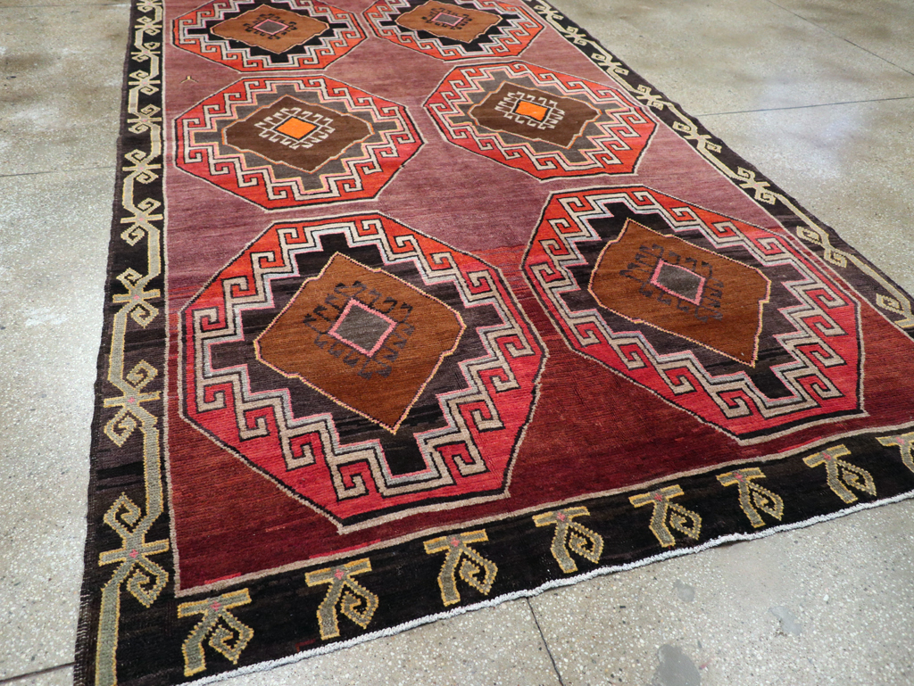 Vintage Turkish Anatolian Tribal Room Size Carpet, No.30907 - Gsblank