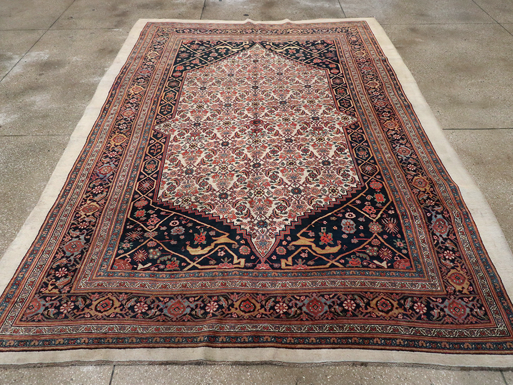 Antique Persian Bidjar Accent Carpet, No.30911 - Gsblank
