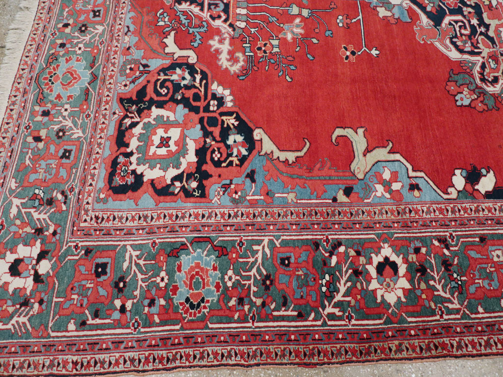 Antique Persian Serapi Room Size Carpet, No.30912 - Gsblank