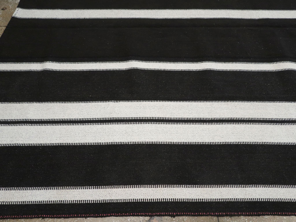 Modern Turkish Flatweave Kilim Large Room Size Carpet, No.30915 - Gsblank