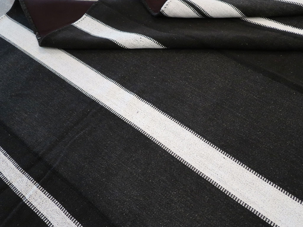 Modern Turkish Flatweave Kilim Large Room Size Carpet, No.30915 - Gsblank