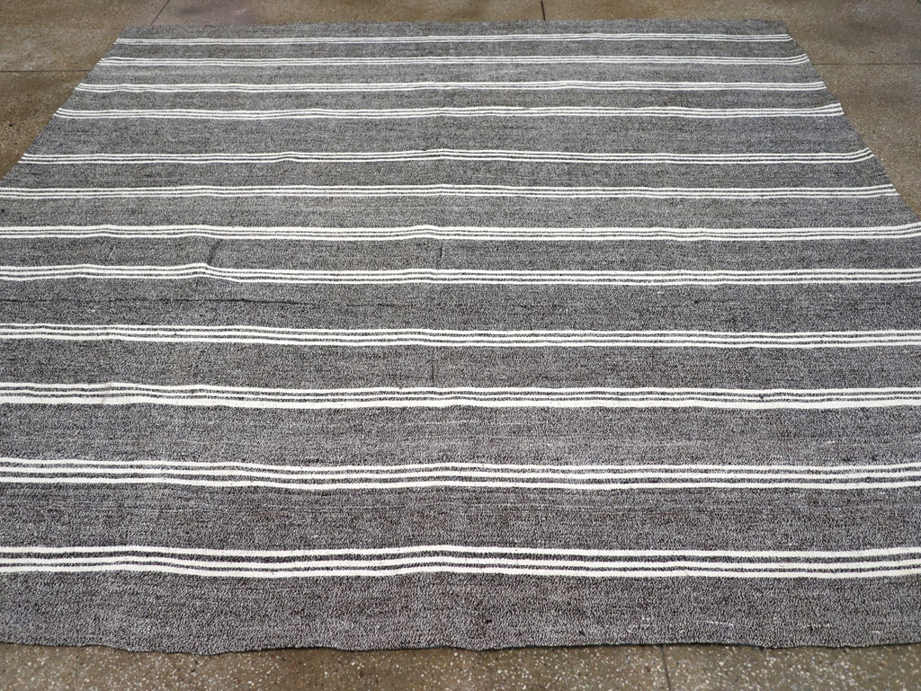 Vintage Turkish Flatweave Kilim Small Room Size Carpet, No.30925 - Gsblank