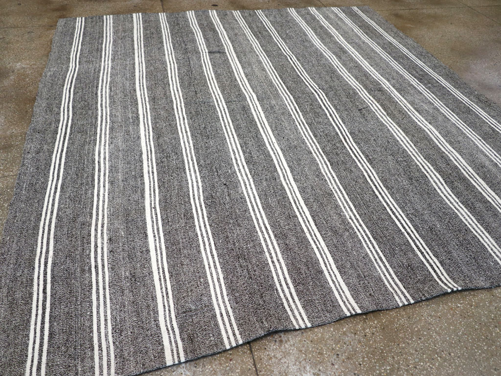 Vintage Turkish Flatweave Kilim Small Room Size Carpet, No.30925 - Gsblank