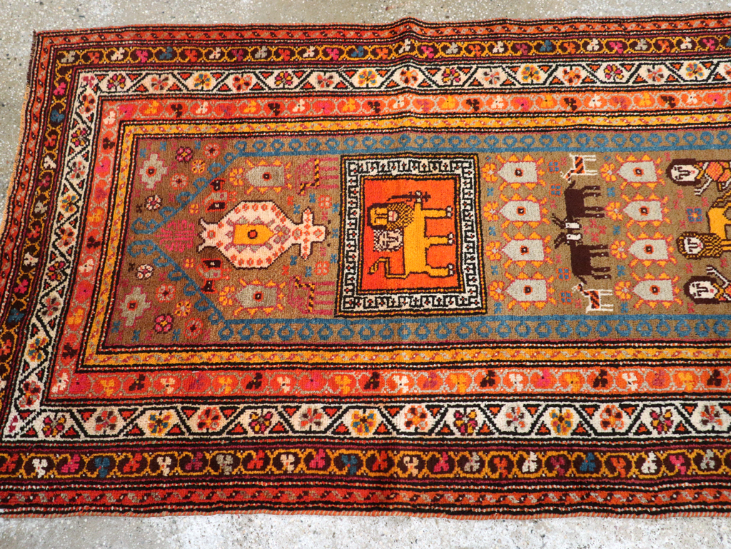 Vintage Anatolian Pictorial Rug, No.30928 - Gsblank
