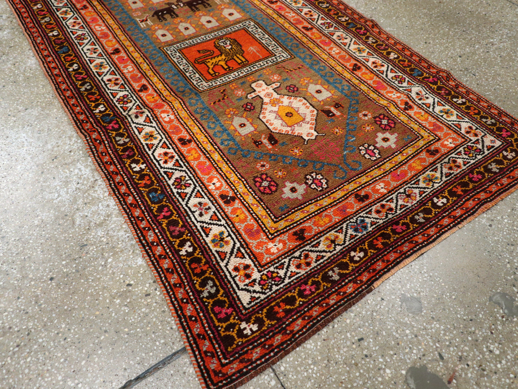 Vintage Anatolian Pictorial Rug, No.30928 - Gsblank