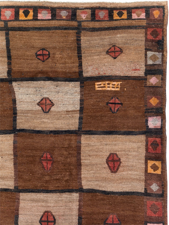 Vintage Turkish Anatolian Tribal Room Size Carpet, No.30938 - Gsblank