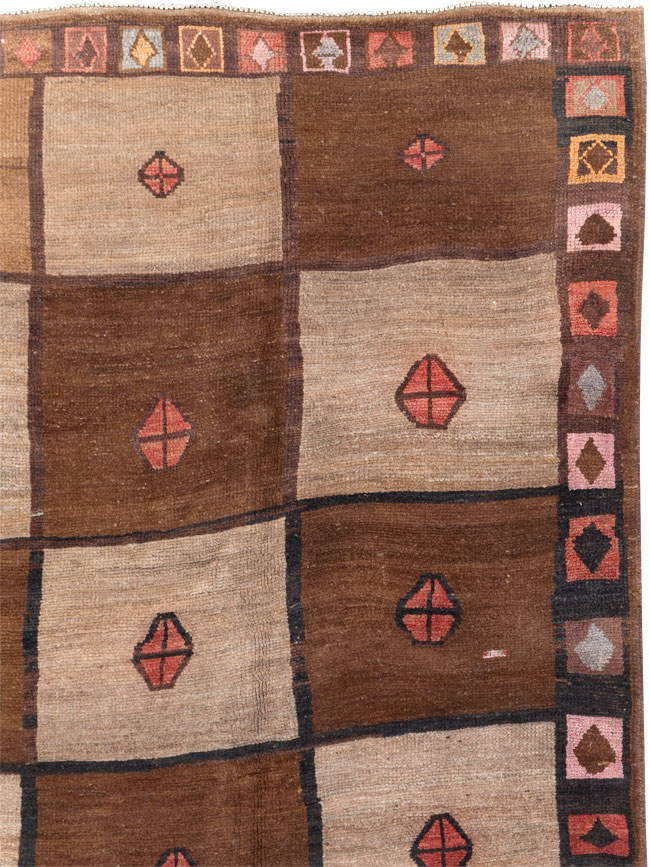 Vintage Turkish Anatolian Tribal Room Size Carpet, No.30938 - Gsblank