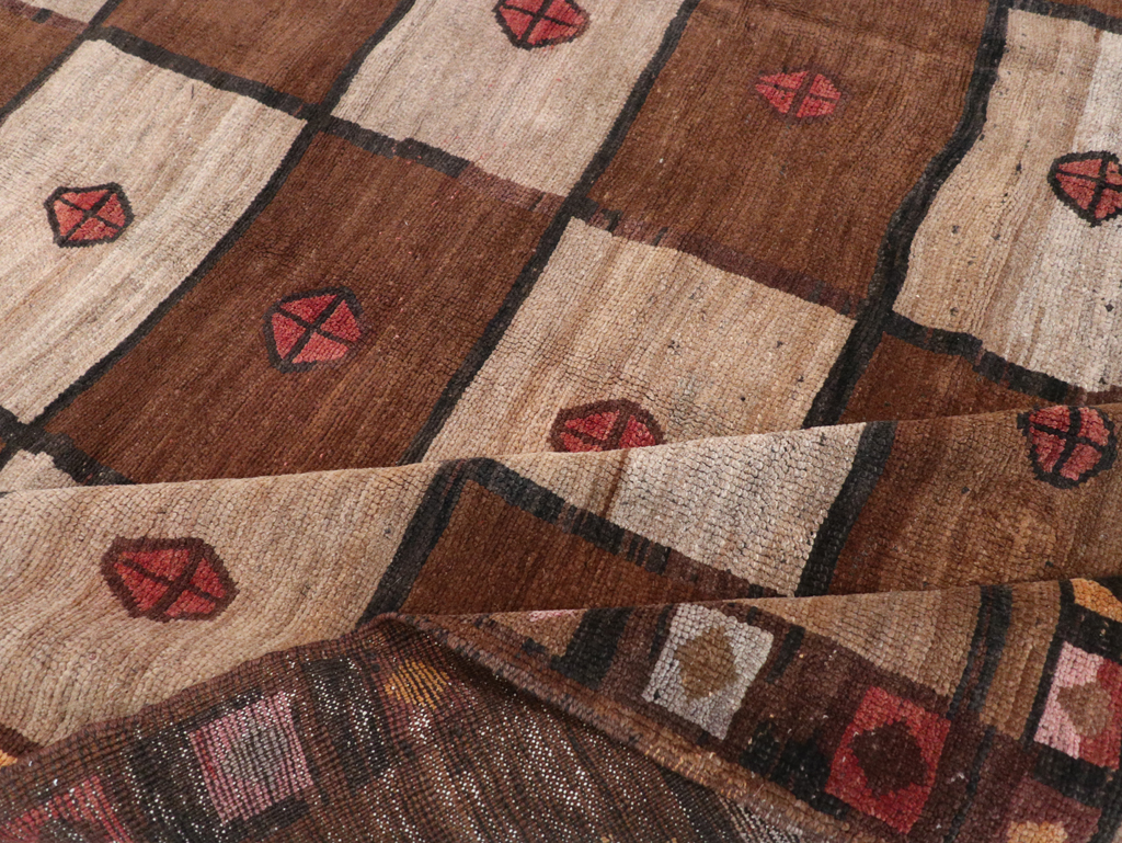 Vintage Turkish Anatolian Tribal Room Size Carpet, No.30938 - Gsblank