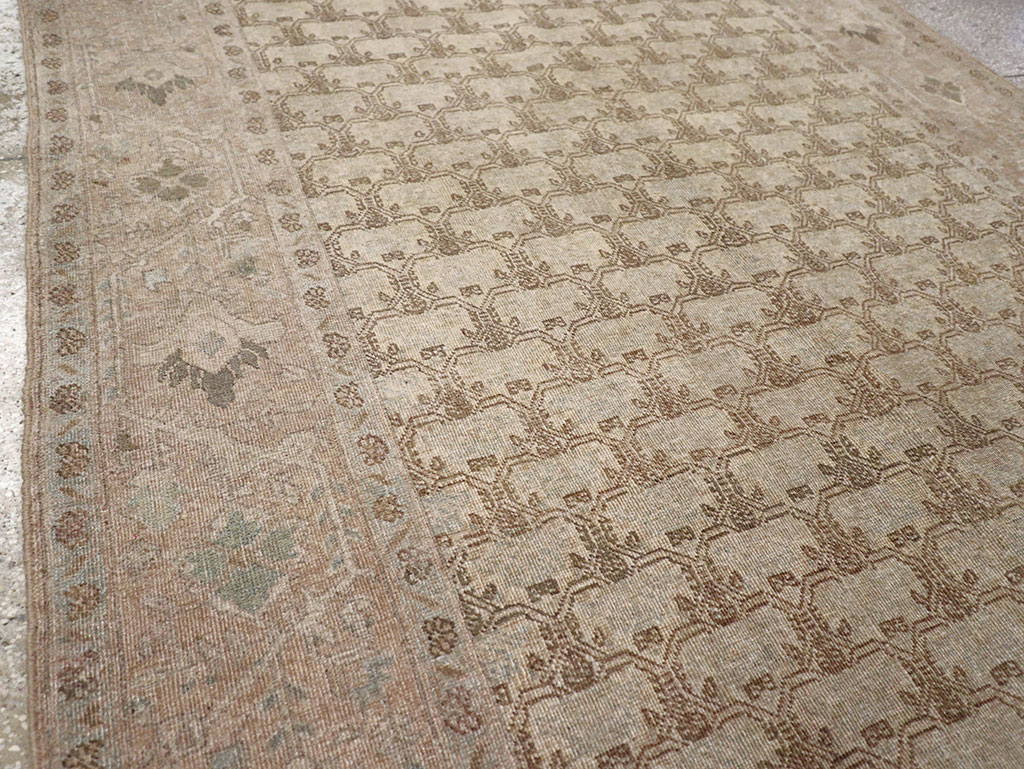 Vintage Persian Gallery Tabriz Carpet, No.30944 - Gsblank