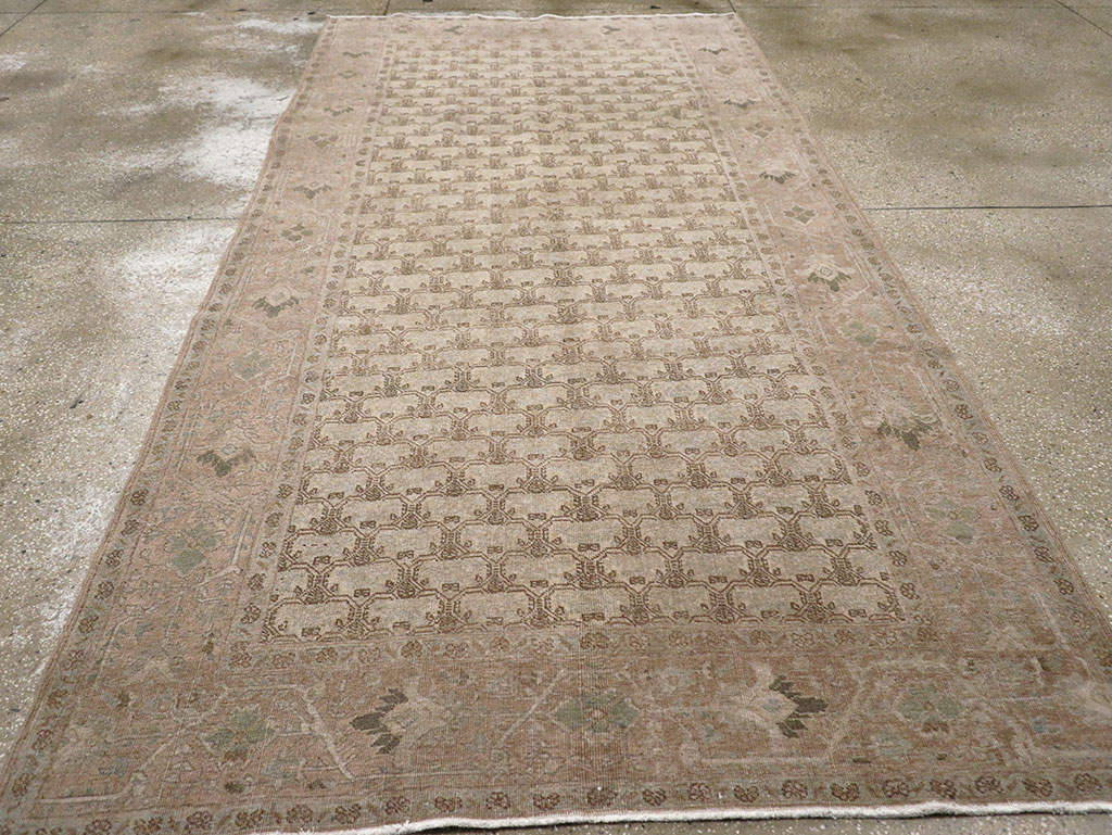 Vintage Persian Gallery Tabriz Carpet, No.30944 - Gsblank