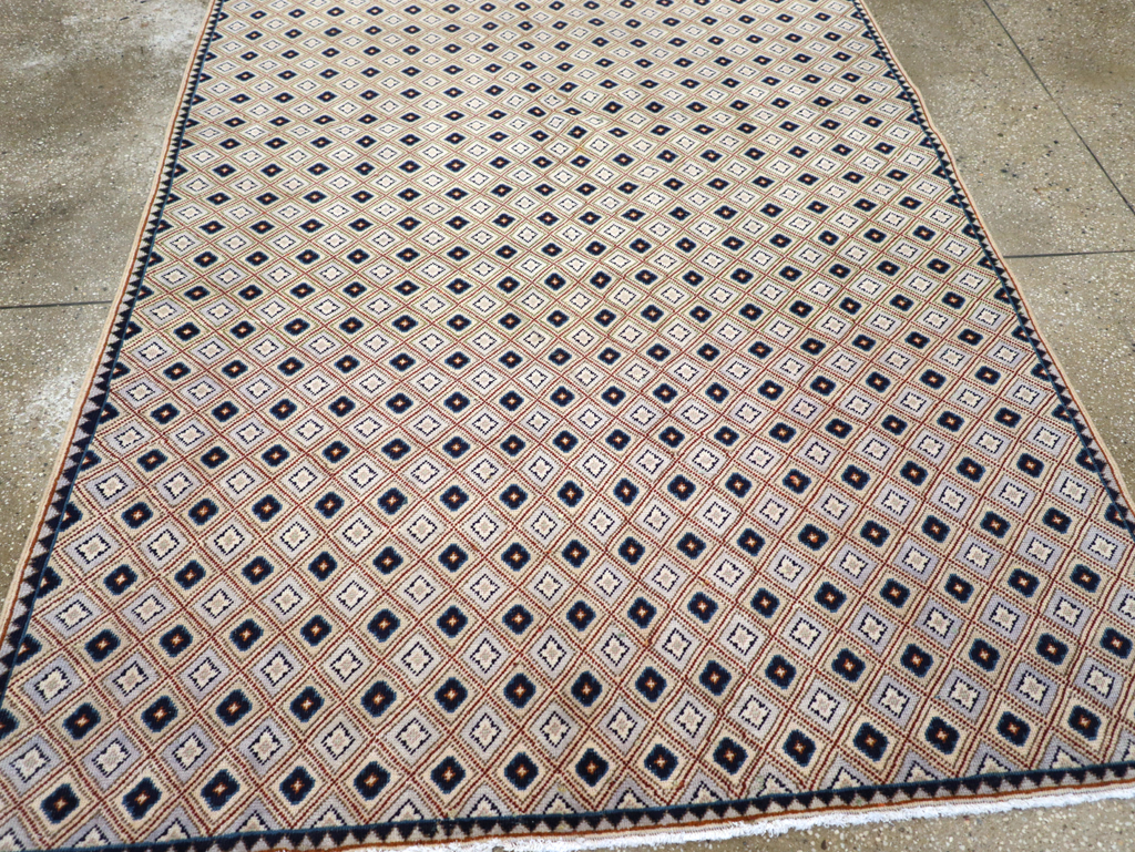 Vintage Persian Kashan Accent Rug (Pair: 1 of 2), No.30945 - Gsblank