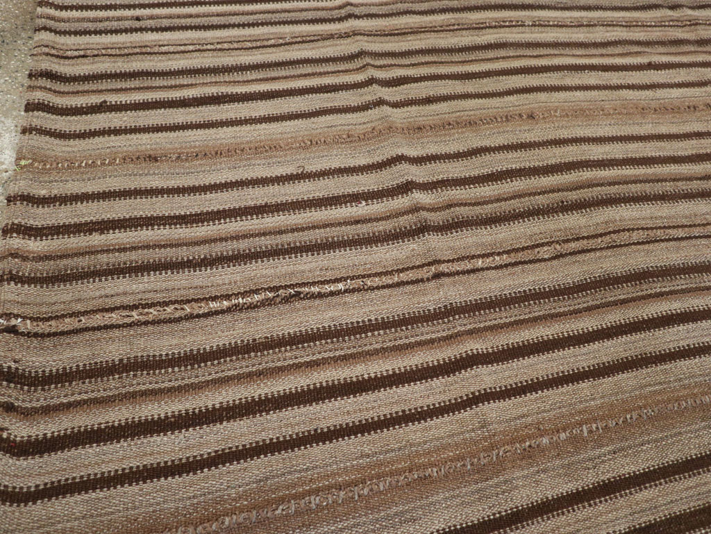 Vintage Turkish Flatweave Kilim Square Room Size Carpet, No.30949 - Gsblank