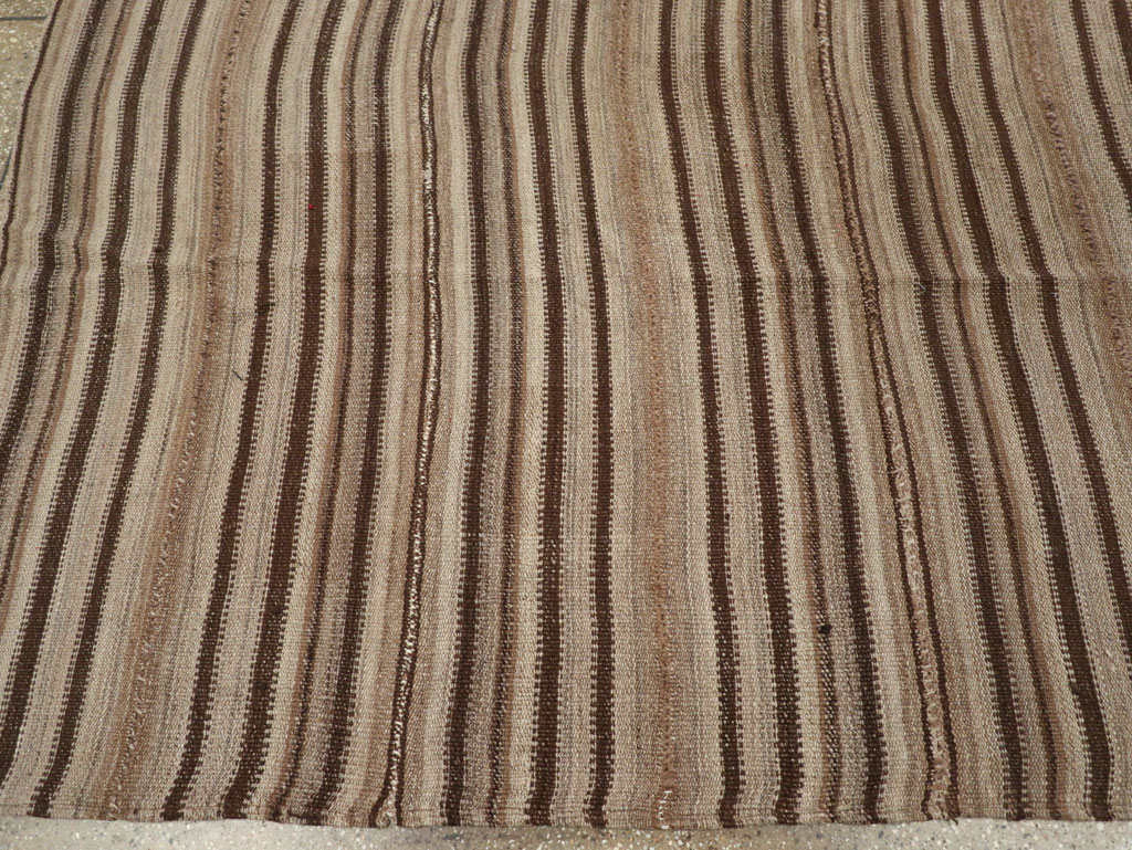 Vintage Turkish Flatweave Kilim Square Room Size Carpet, No.30949 - Gsblank