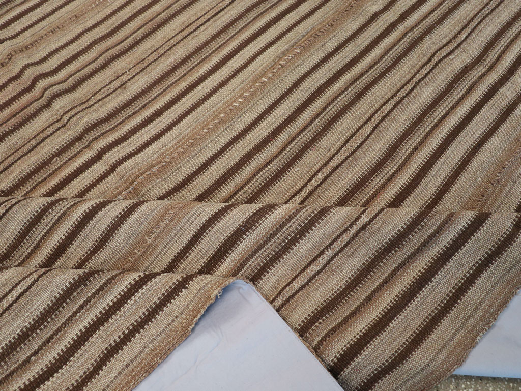 Vintage Turkish Flatweave Kilim Square Room Size Carpet, No.30949 - Gsblank