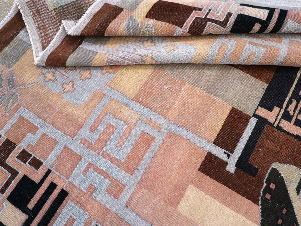 Vintage Turkish Art Deco Accent Carpet, No.30958 - Gsblank