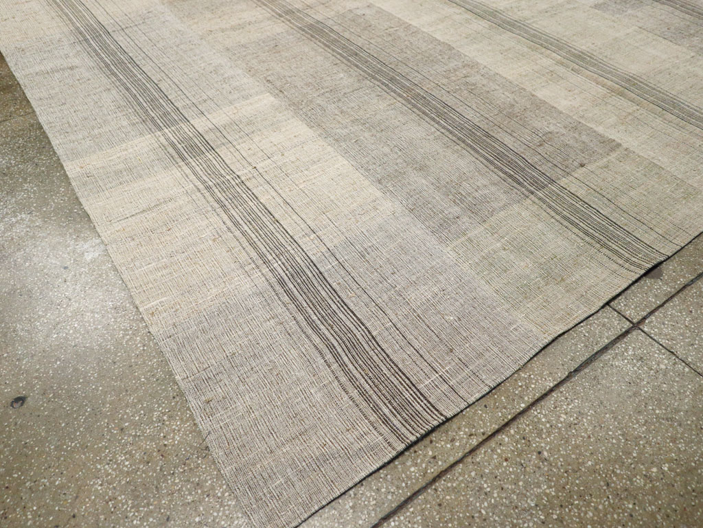 Vintage Turkish Flatweave Kilim Room Size Carpet, No.30963 - Gsblank