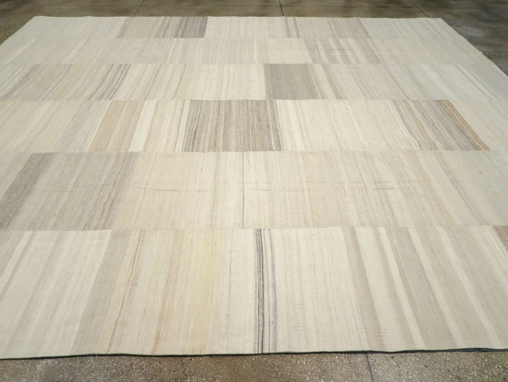 Modern Turkish Flatweave Kilim Large Room Size Carpet, No.30967 - Gsblank