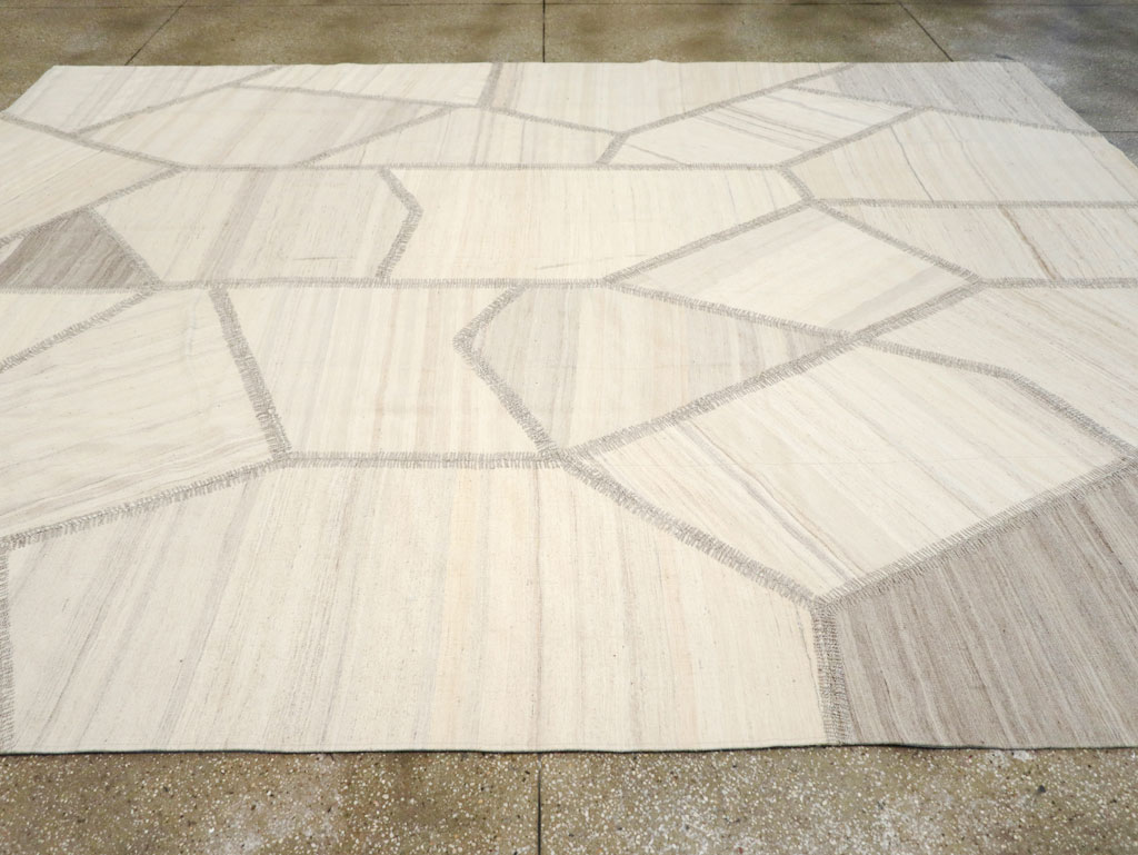 Modern Turkish Flatweave Kilim, No.30971 - Gsblank