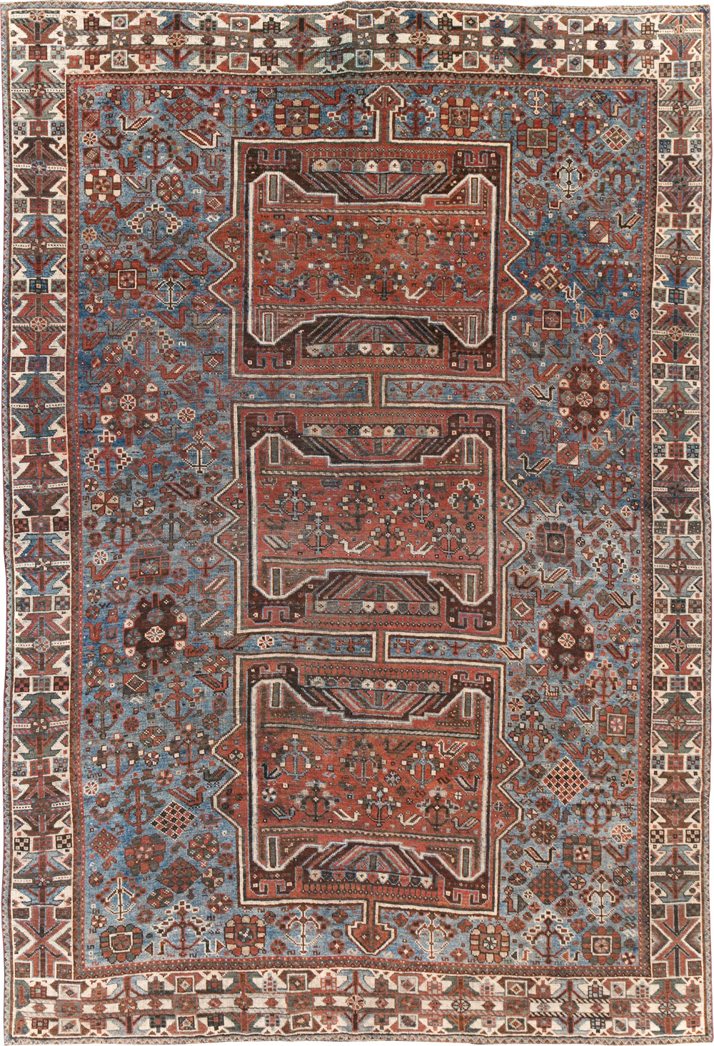 Antique Persian Shiraz Rug, No.31003 - Gsblank