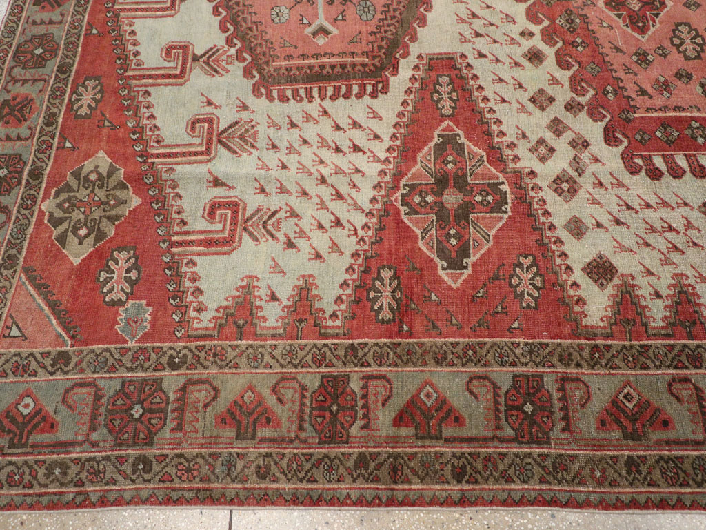 Vintage Persian Veece Room Size Carpet, No.31004 - Gsblank