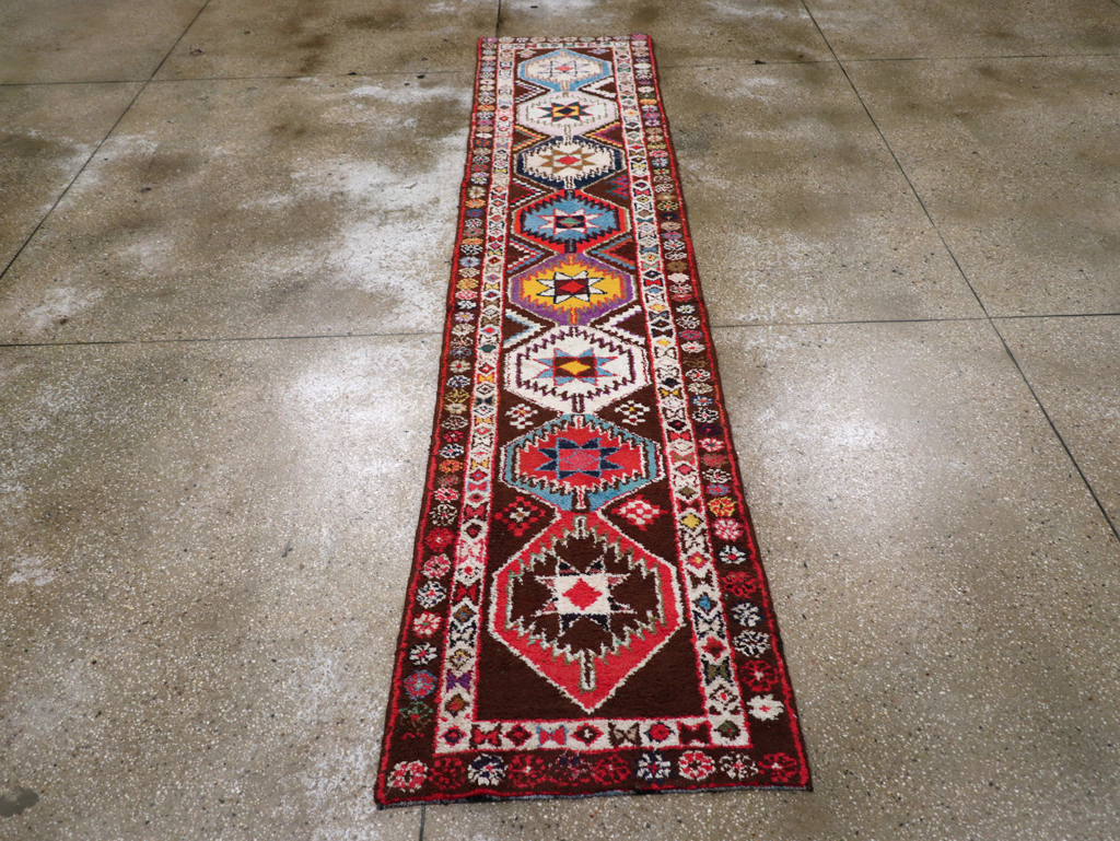 Vintage Turkish Anatolian Tribal Runner, No.31006 - Gsblank