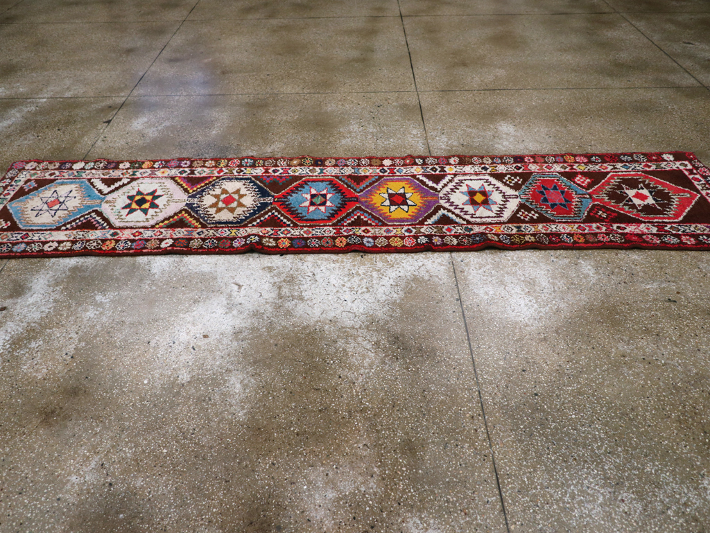 Vintage Turkish Anatolian Tribal Runner, No.31006 - Gsblank