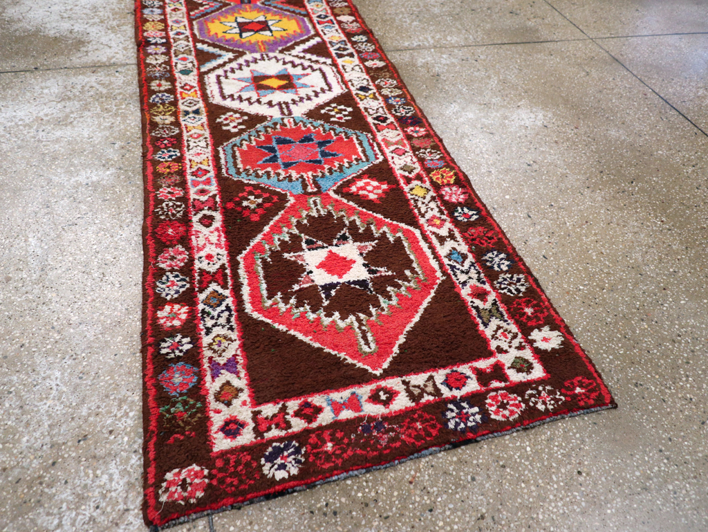 Vintage Turkish Anatolian Tribal Runner, No.31006 - Gsblank