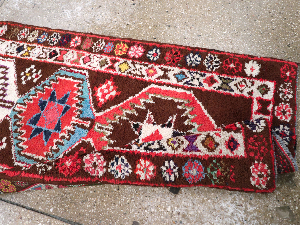 Vintage Turkish Anatolian Tribal Runner, No.31006 - Gsblank
