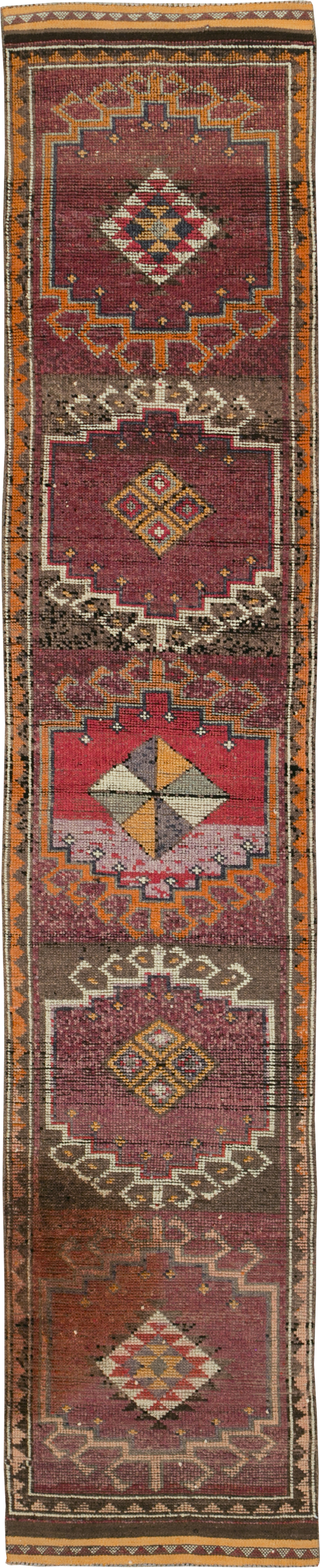 Vintage Anatolian Runner, No.31010 - Gsblank