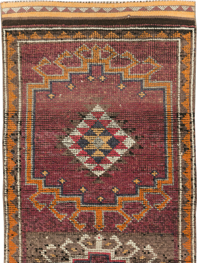 Vintage Anatolian Runner, No.31010 - Gsblank