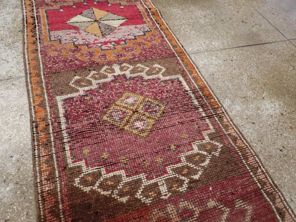 Vintage Turkish Anatolian Runner, No.31010 - Gsblank